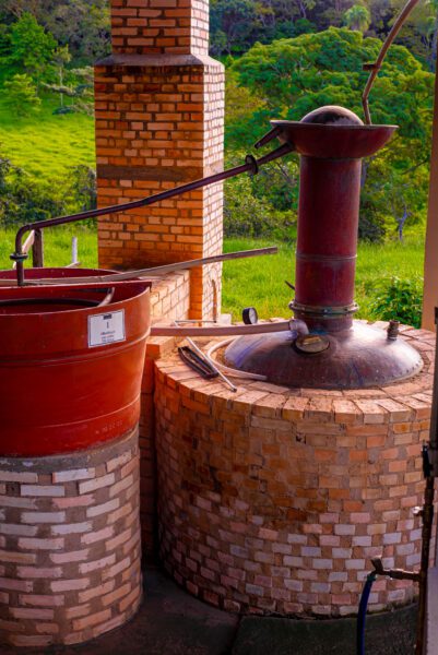 Como fazer cachaça em casa?