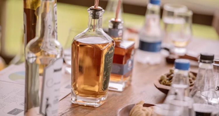 Como é feita a cachaça